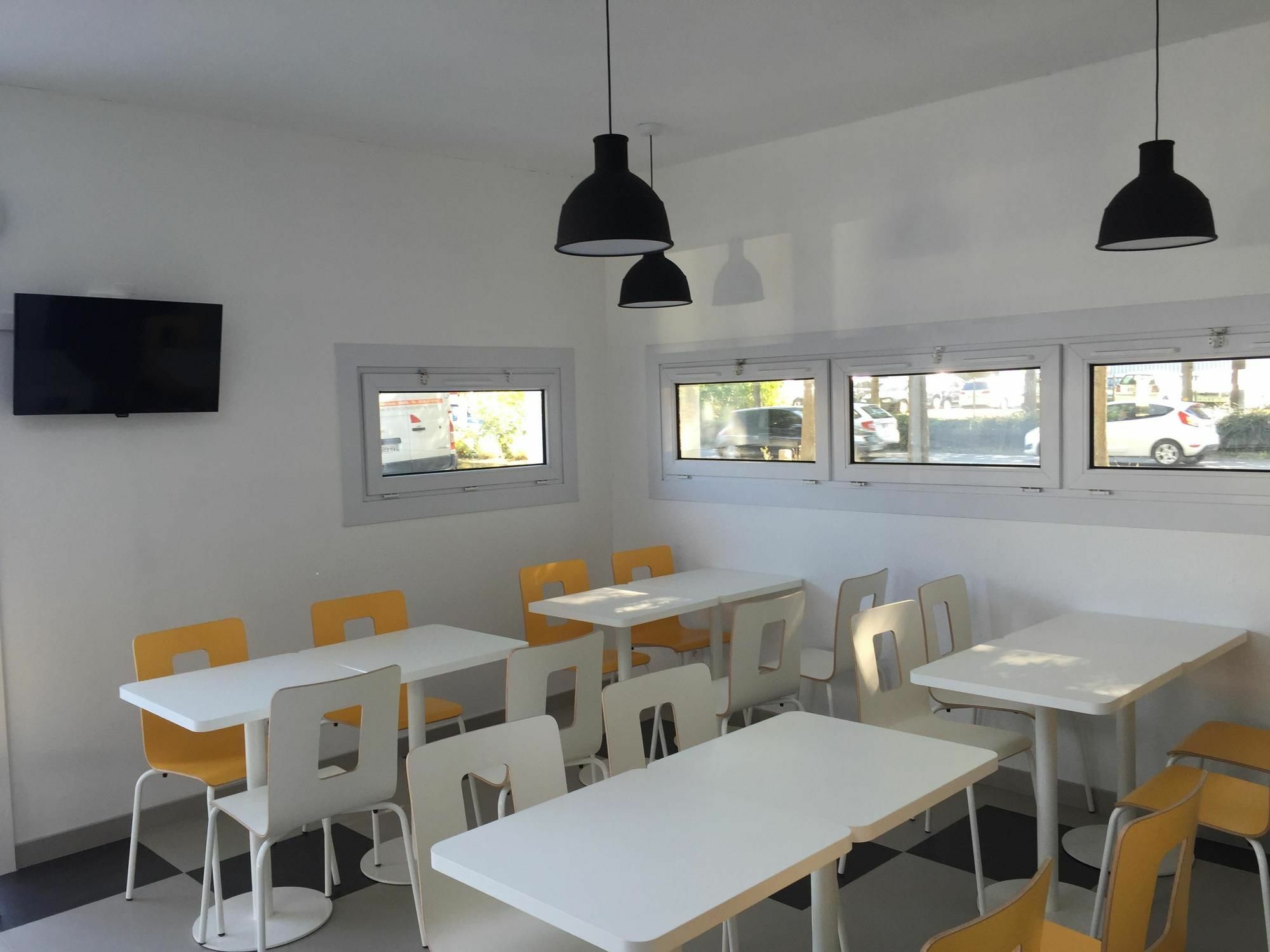 Premiere Classe Rennes Sud Est Chantepie Exterior foto