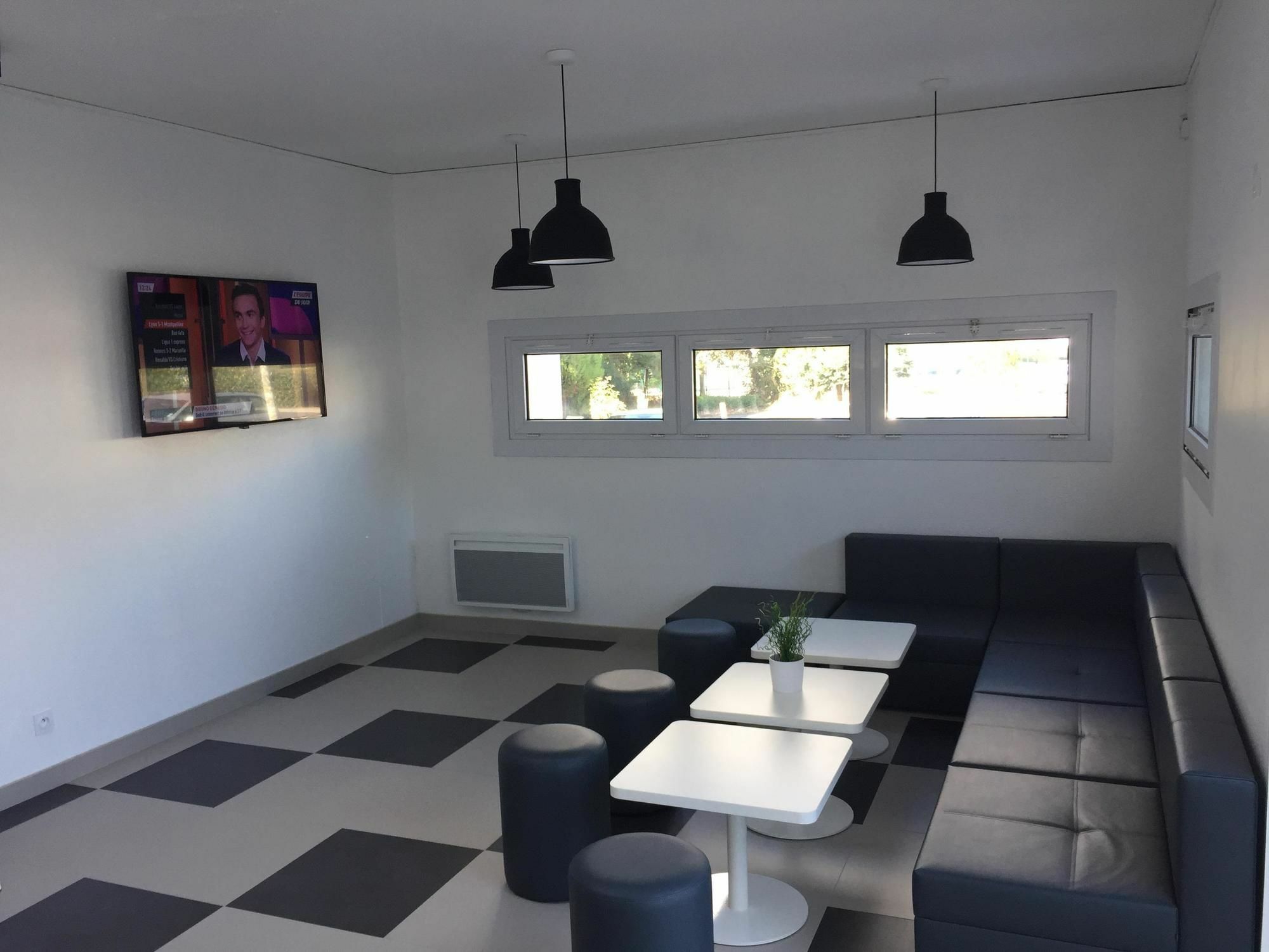 Premiere Classe Rennes Sud Est Chantepie Exterior foto